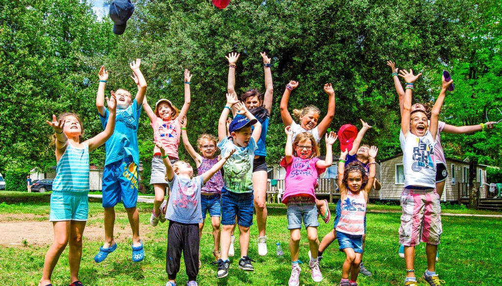 campingplatz Ruoms-sud Ardèche-animationen-kinderclub-jugendclub-aktivitäten nebensaison-promo nebensaison- günstiger campingplatz-sud Ardèche