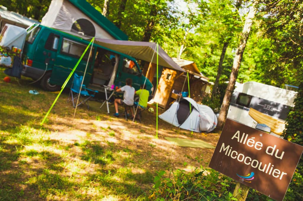 Camping Ardèche billig-Werbeangebot Nebensaison-Campingplatz Süd Ardèche-Campingplatz Ruoms-Geschenkgutscheine Camping-