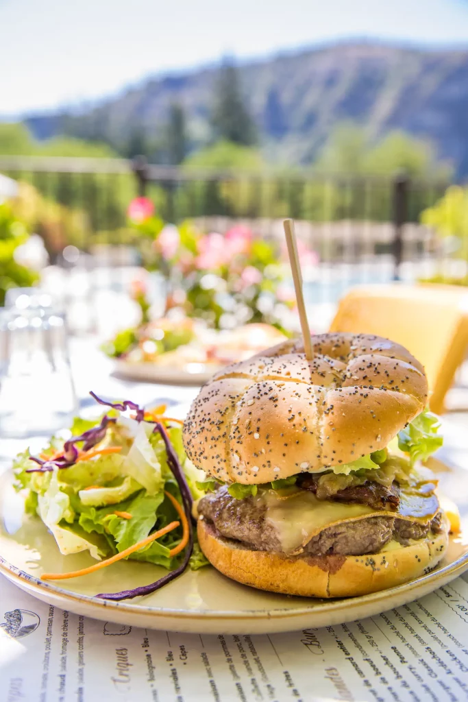 restaurant camping - burger - piscine